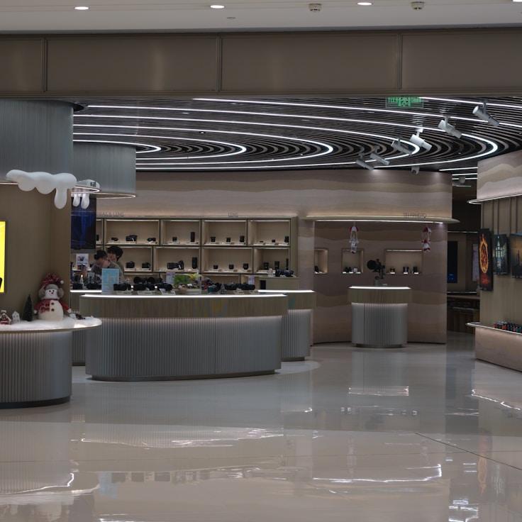 Family-friendly shopping and daily life in Spain